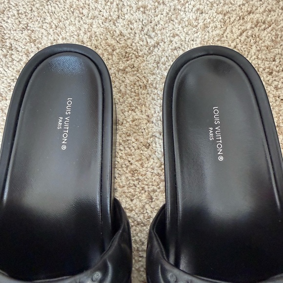 Louis Vuitton Black Lambskin Embossed Monogram Jumbo Flatform Sandals Size 38.5 - Picture 6 of 8